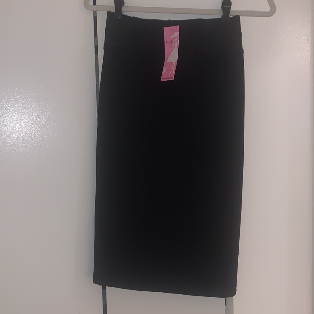Slim Pencil skirt
